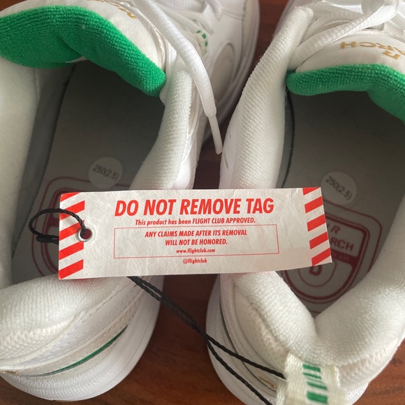Nike Air Monarch IV 'White Lucky Green Gold' size women’s 8, men’s 7 - Picture 5 of 9